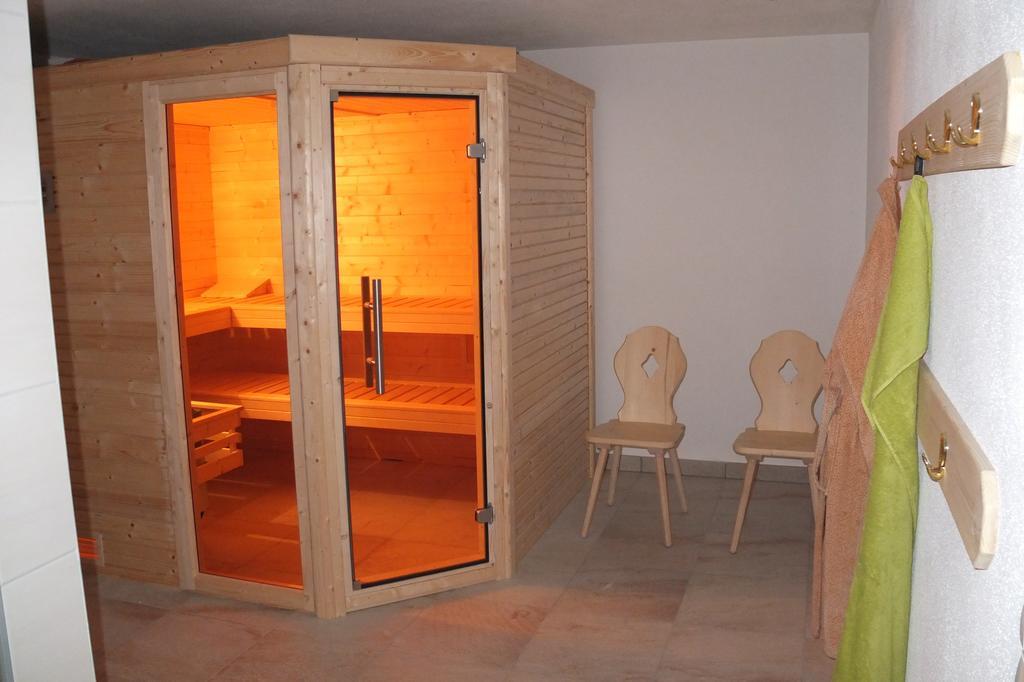 Penthousewohnung Mit Garten Sauna Pool Maishofen Oda fotoğraf